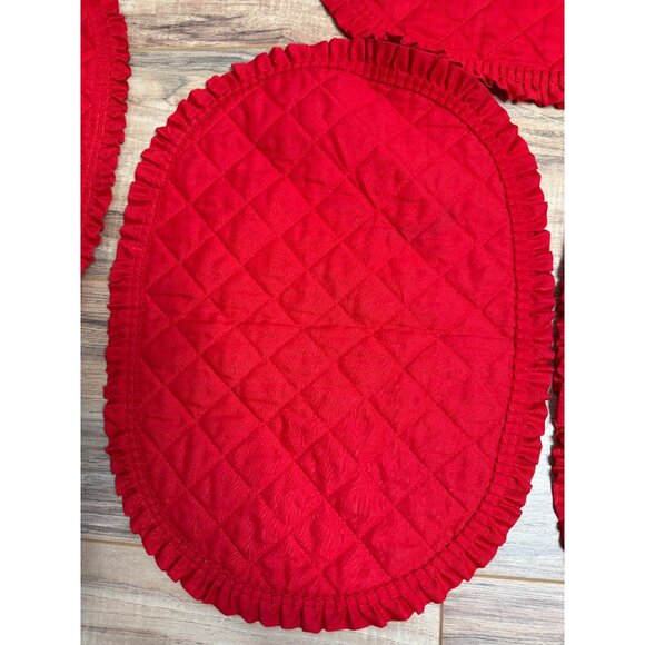 4 Vtg 70s Quilted Red Oval Placemat Ruffled Edges Holiday Table Top decor read - Picture 3 of 15
